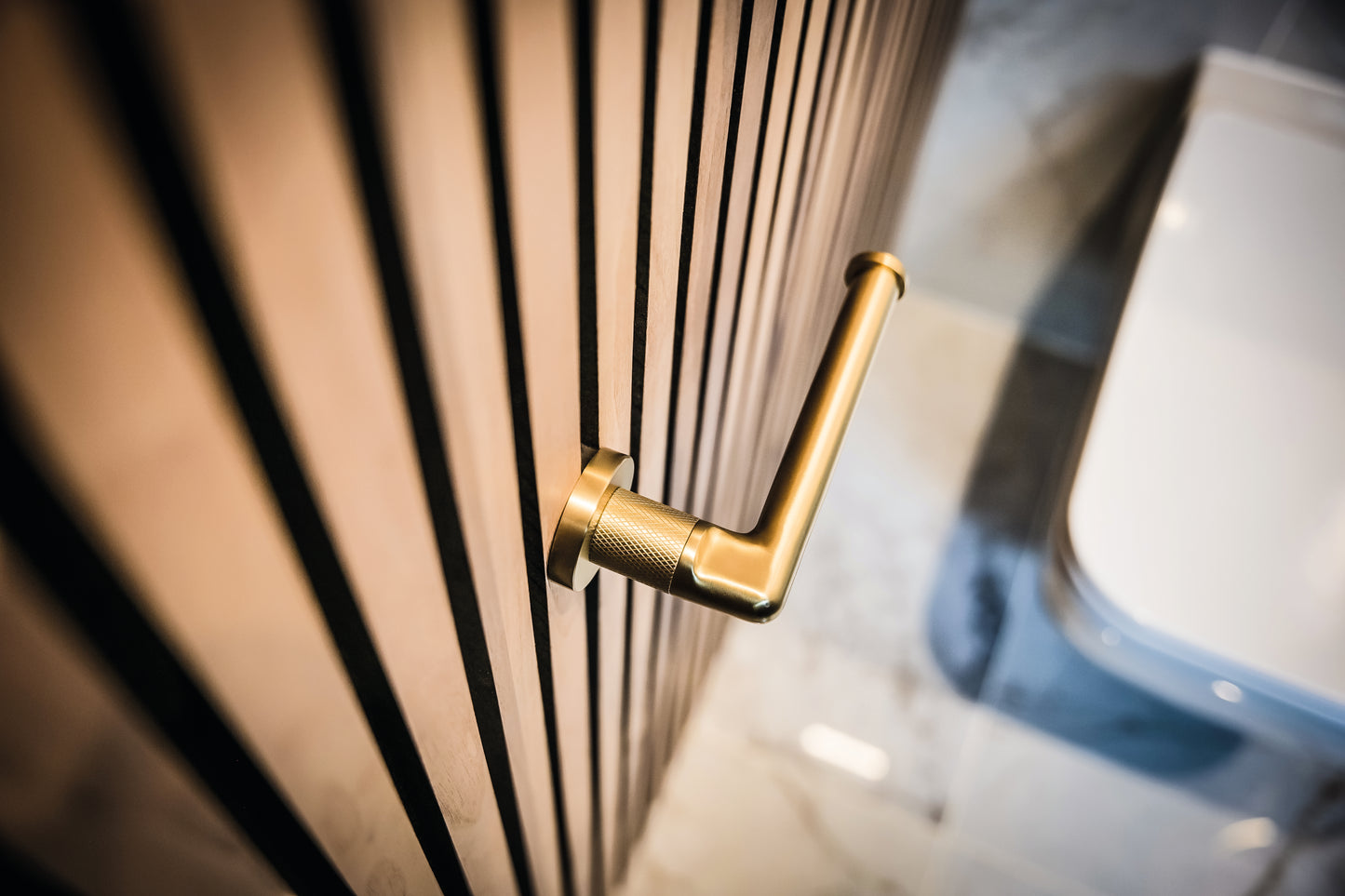 Vienna Accessories | Toilet Roll Holder
