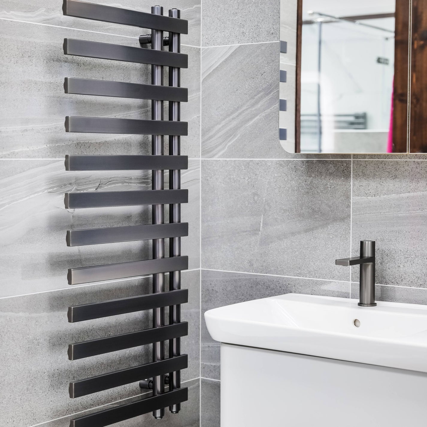 Inka | Modern Towel Rail – www.Houseofpiccadilly.com